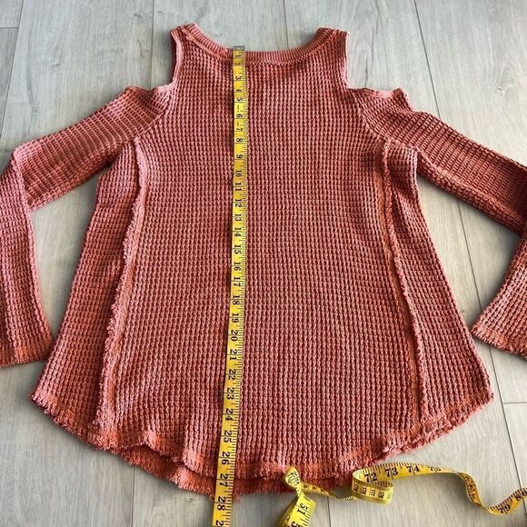 Free People Coral Cold Shoulder Knitted Top Size xs - Picture 3 of 6